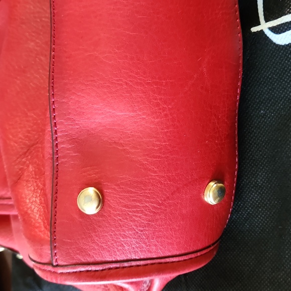 B. Makowsky Red Leather Handbag and Wallet - Picture 9 of 12